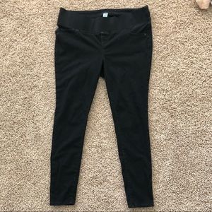 Old Navy black maternity jeans with low panel